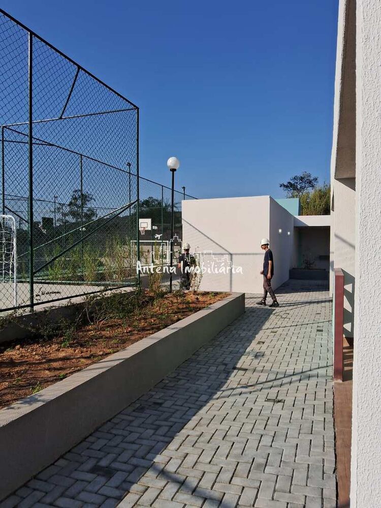 Apartamento à venda com 2 quartos, 40m² - Foto 8