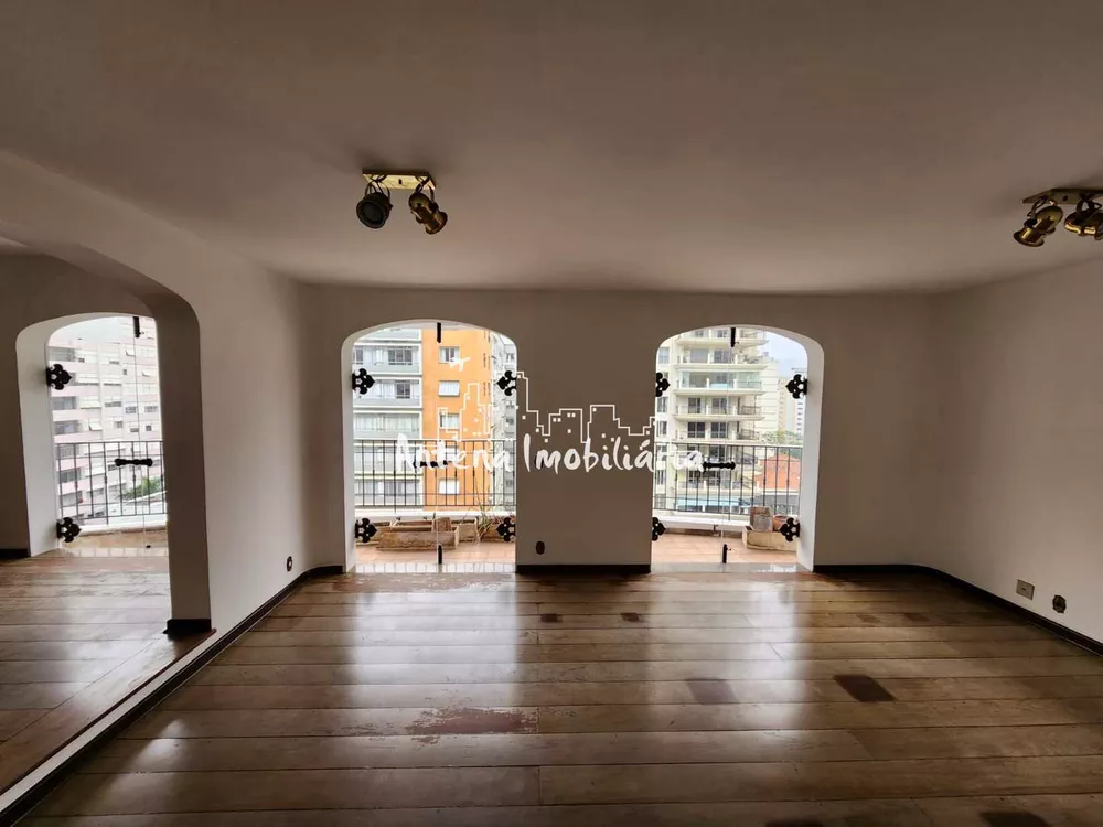 Apartamento à venda com 4 quartos, 245m² - Foto 3