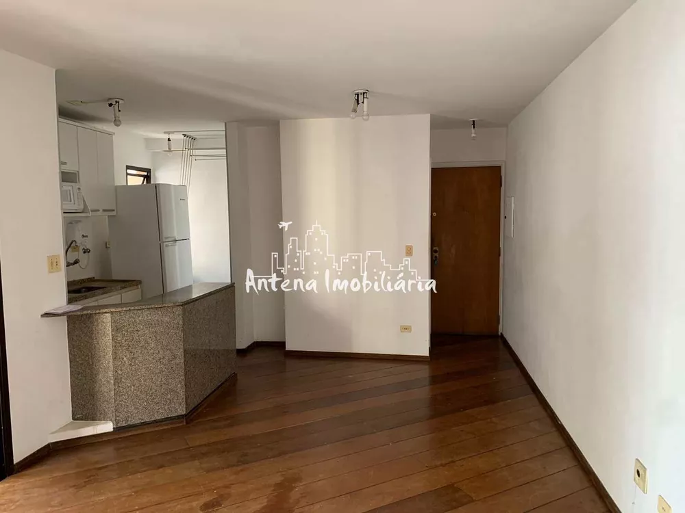 Apartamento à venda com 1 quarto, 42m² - Foto 1