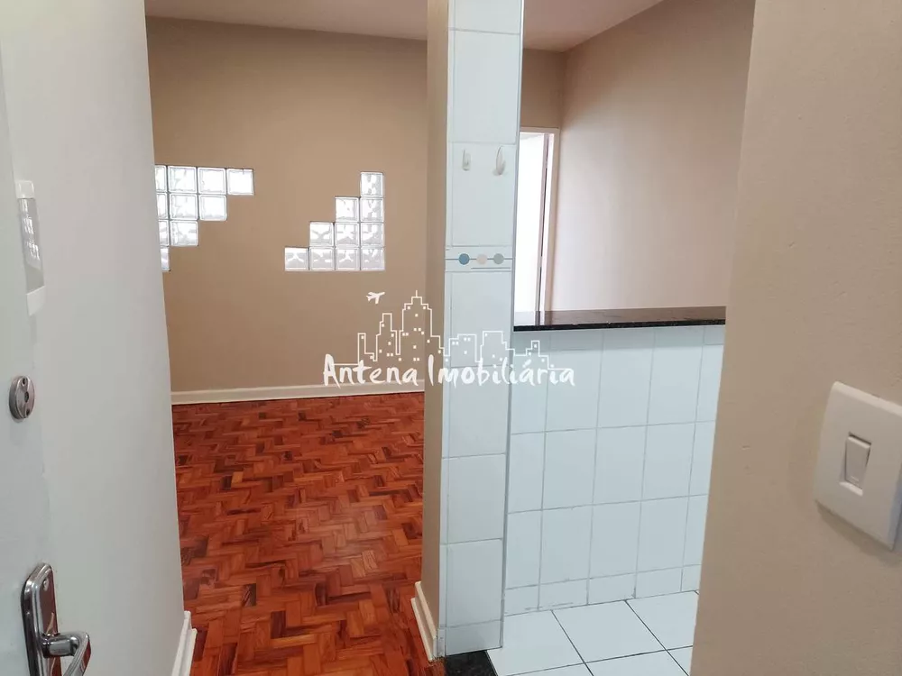 Apartamento à venda com 1 quarto, 50m² - Foto 3