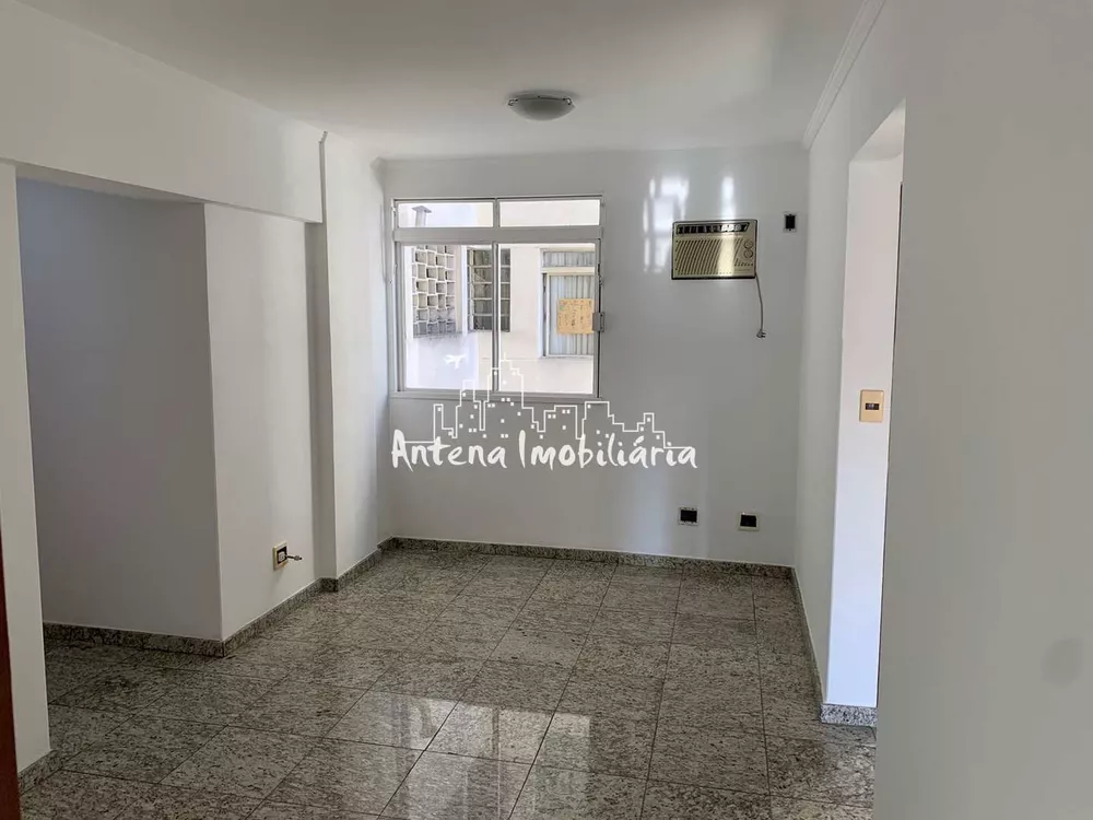 Apartamento à venda com 2 quartos, 60m² - Foto 1