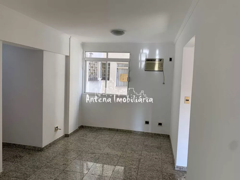 Apartamento à venda com 2 quartos, 60m² - Foto 2