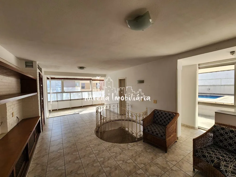 Cobertura, 3 quartos, 212 m² - Foto 13