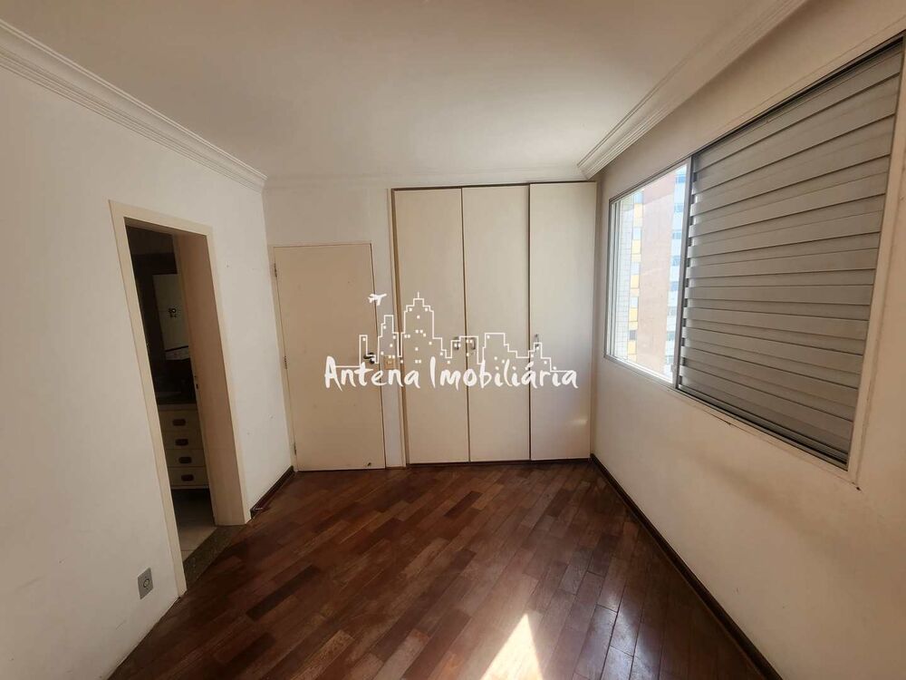 Cobertura, 3 quartos, 212 m² - Foto 2