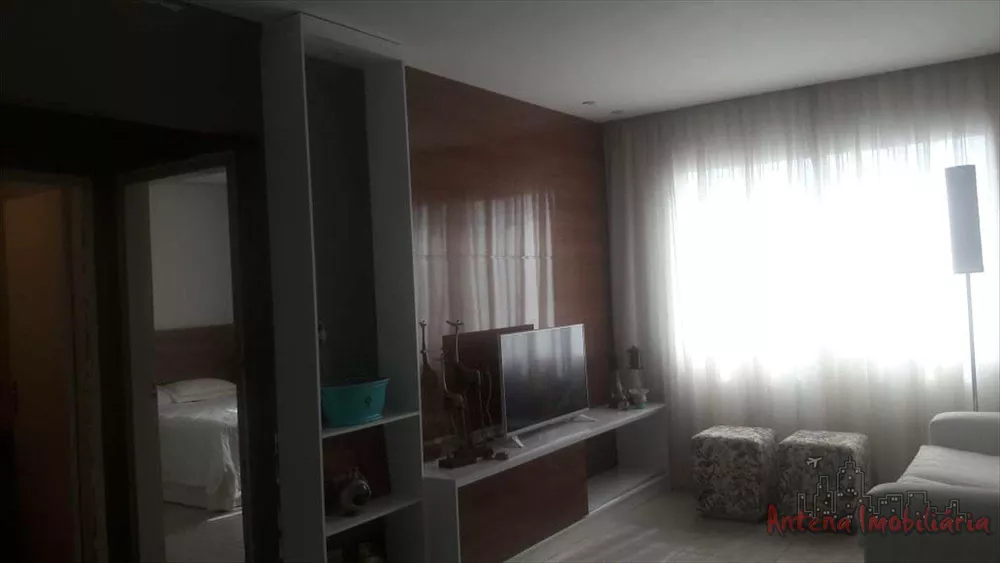 Apartamento à venda com 1 quarto, 53m² - Foto 1