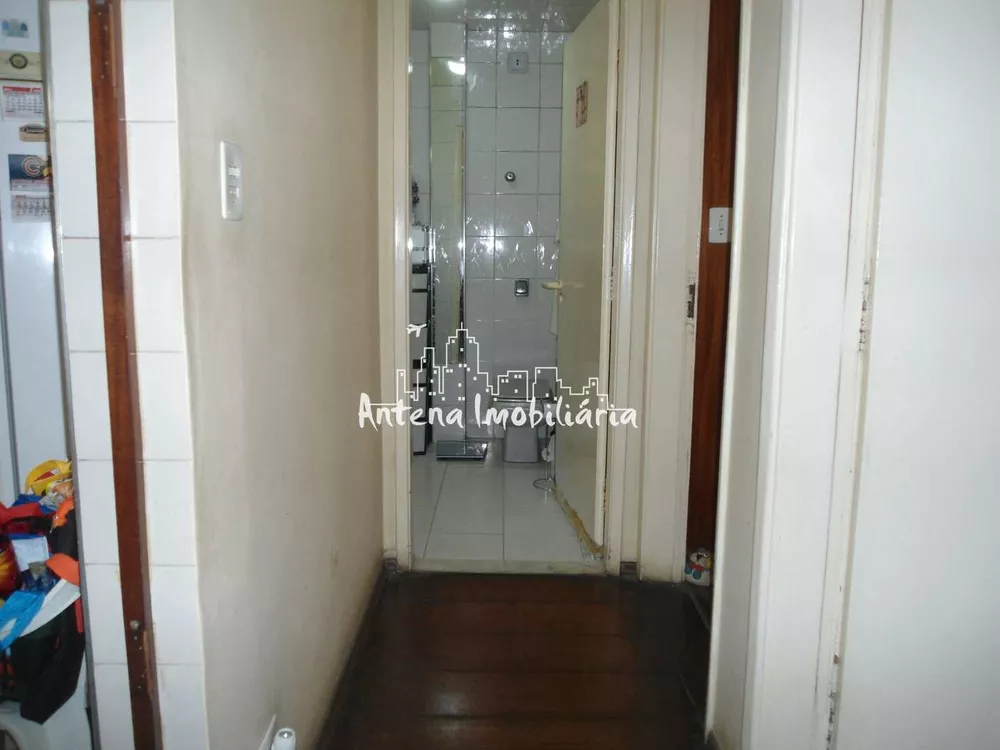 Apartamento à venda com 2 quartos, 82m² - Foto 4