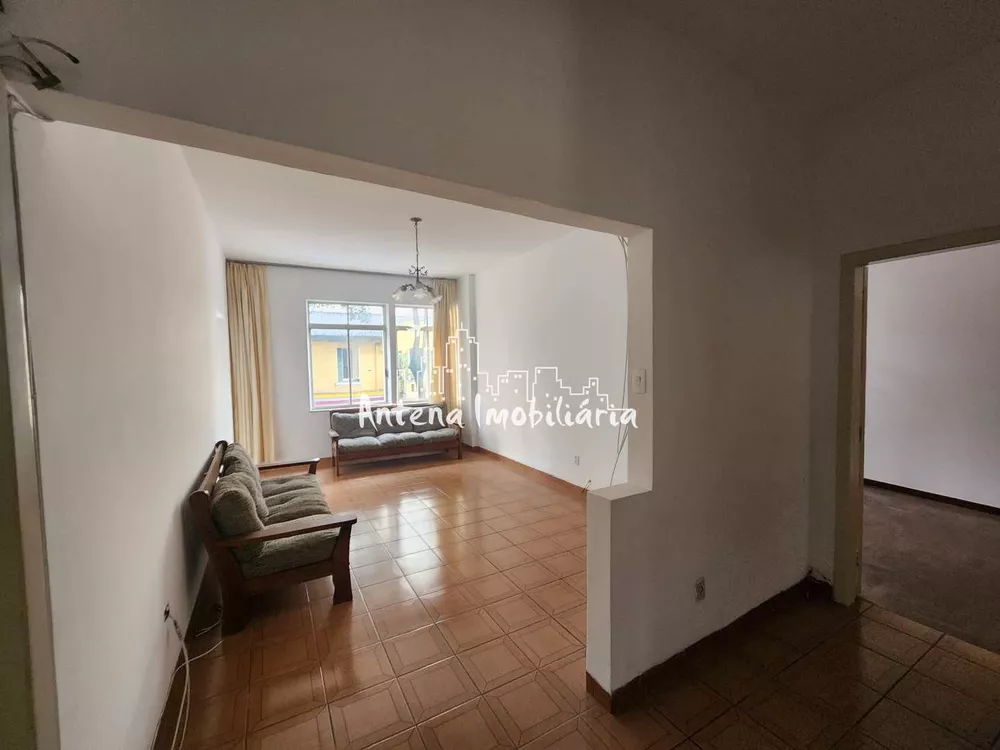 Apartamento à venda com 2 quartos, 115m² - Foto 2