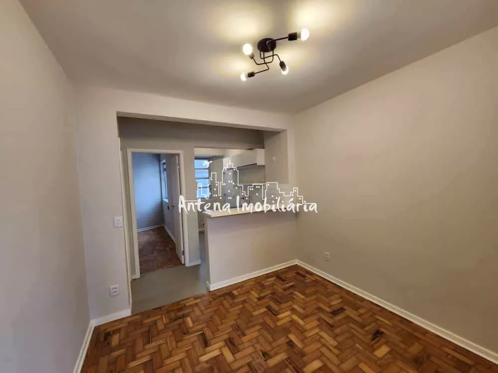 Apartamento à venda com 1 quarto, 34m² - Foto 1