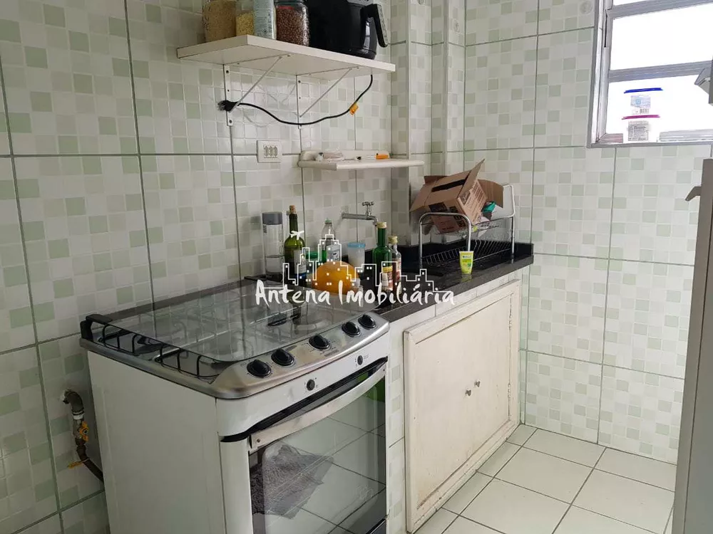 Apartamento à venda com 1 quarto, 38m² - Foto 2