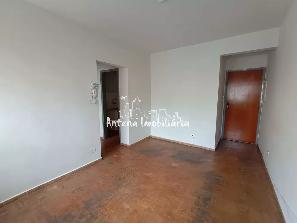 Apartamento à venda com 1 quarto, 46m² - Foto 2