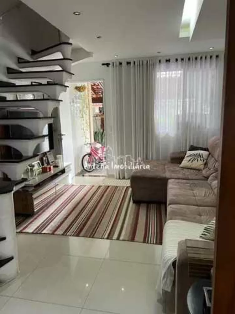 Casa de Condomínio à venda com 2 quartos, 60m² - Foto 2