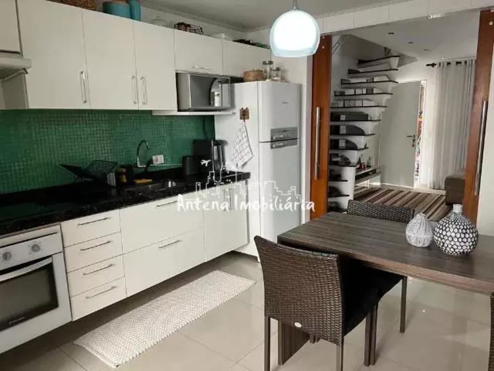 Casa de Condomínio à venda com 2 quartos, 60m² - Foto 3