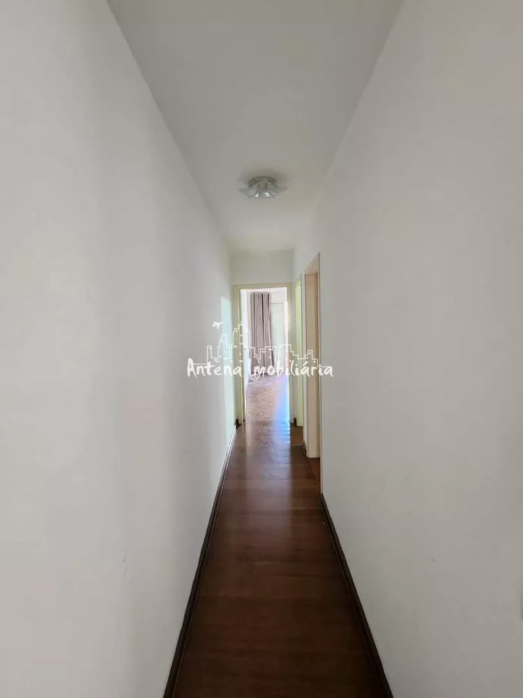 Apartamento à venda com 2 quartos, 68m² - Foto 3