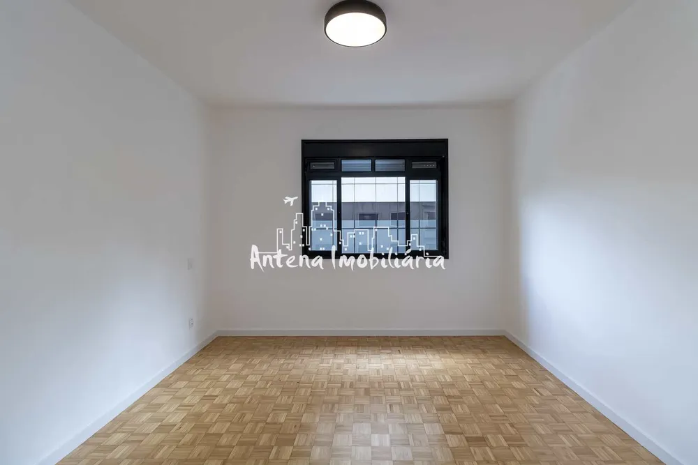 Apartamento, 3 quartos, 230 m² - Foto 1