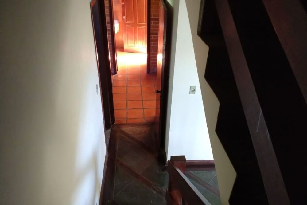 Casa à venda e aluguel com 3 quartos, 100m² - Foto 7