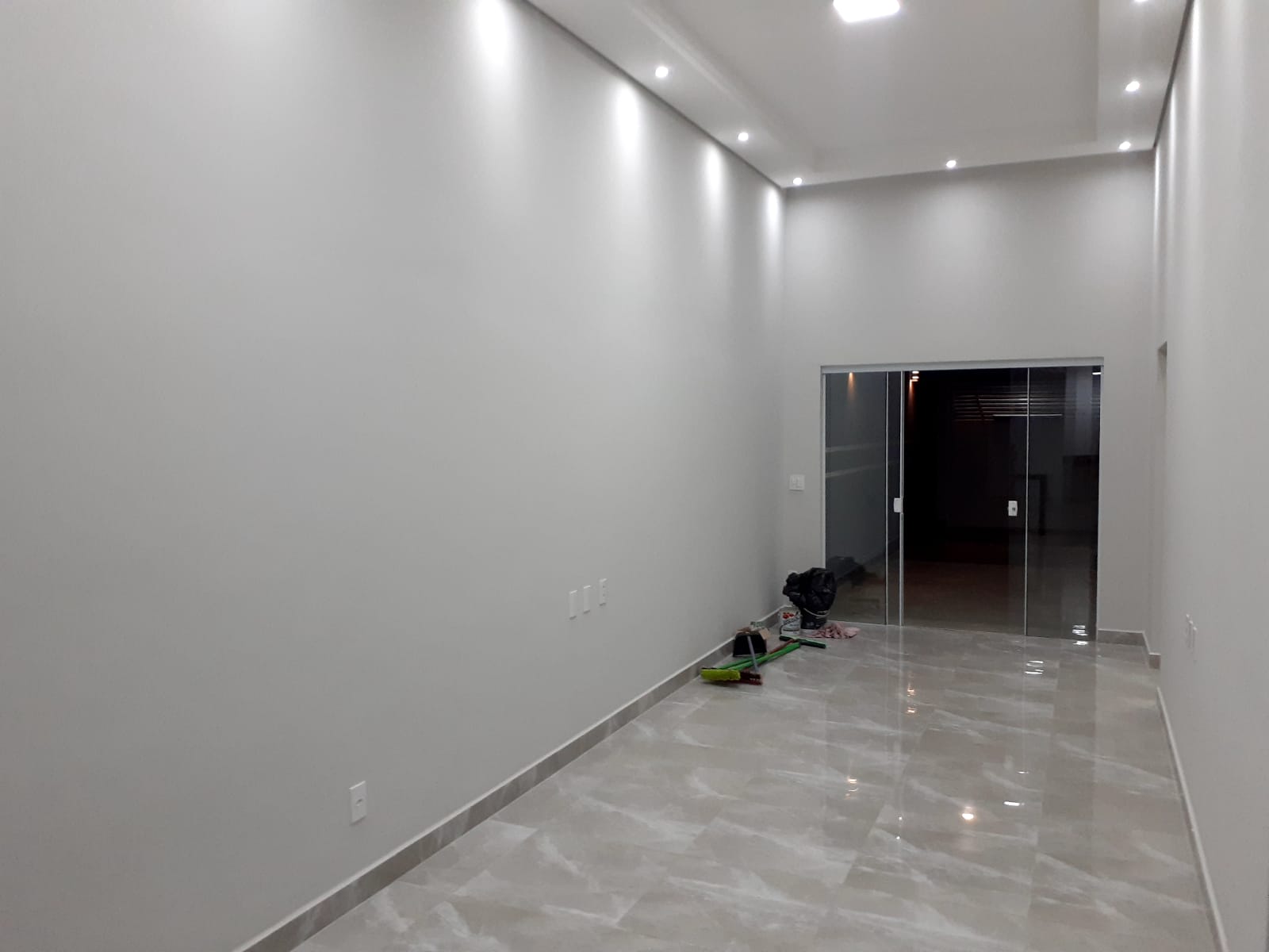 Casa à venda com 3 quartos, 105m² - Foto 13