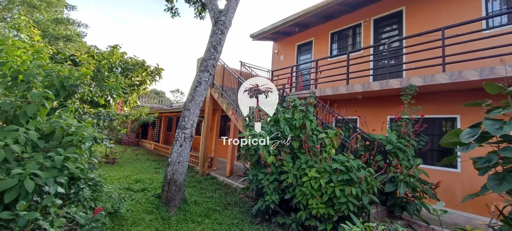 Casa de Condomínio, 9 quartos - Foto 1