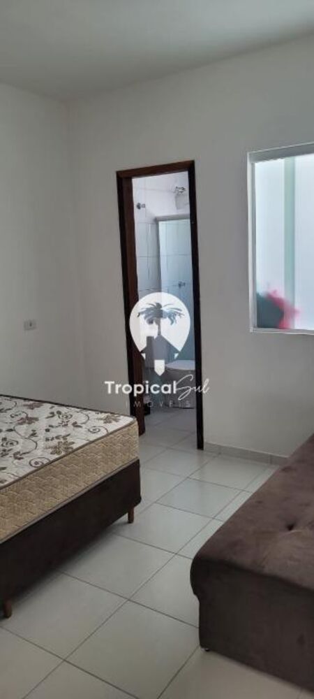 Casa à venda com 1 quarto, 65m² - Foto 3