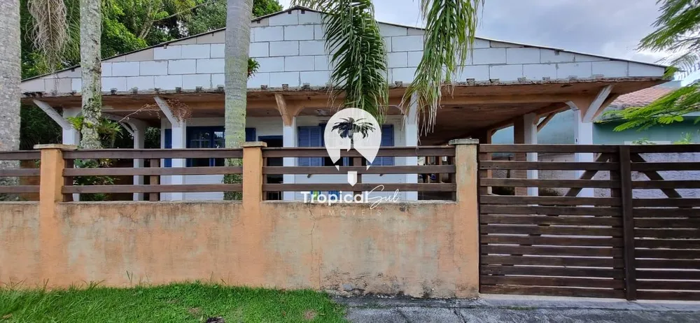 Casa, 3 quartos, 211 m² - Foto 2
