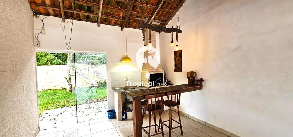 Casa, 2 quartos, 158 m² - Foto 1