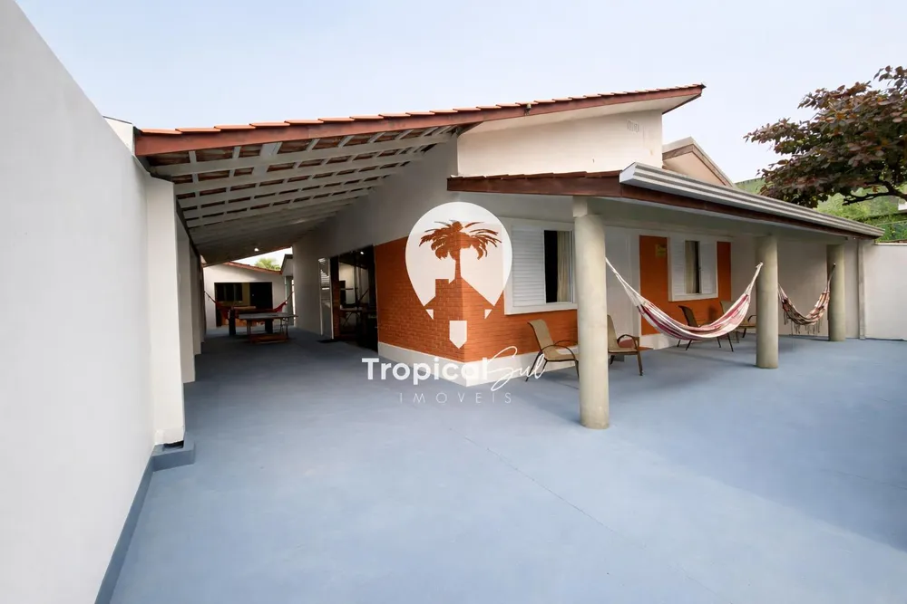 Casa, 4 quartos, 155 m² - Foto 1