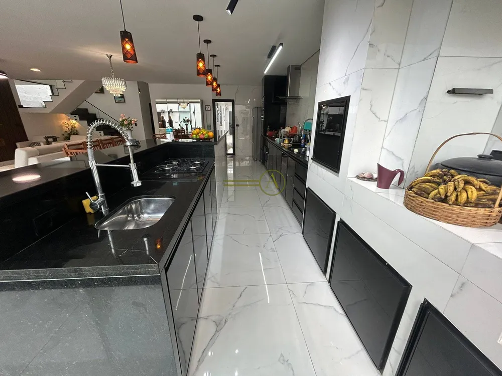 Casa, 6 quartos, 335 m² - Foto 5