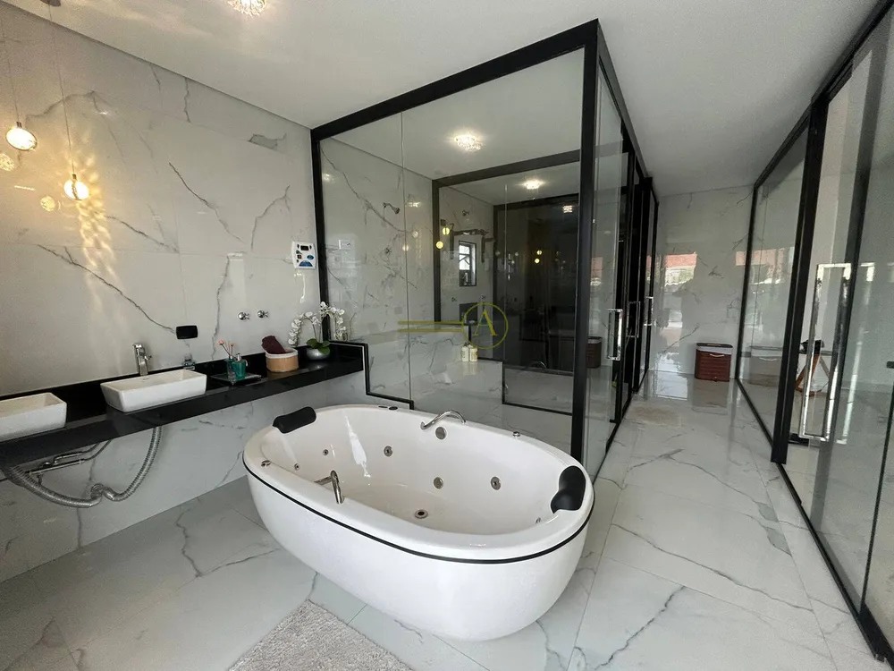 Casa, 6 quartos, 335 m² - Foto 8