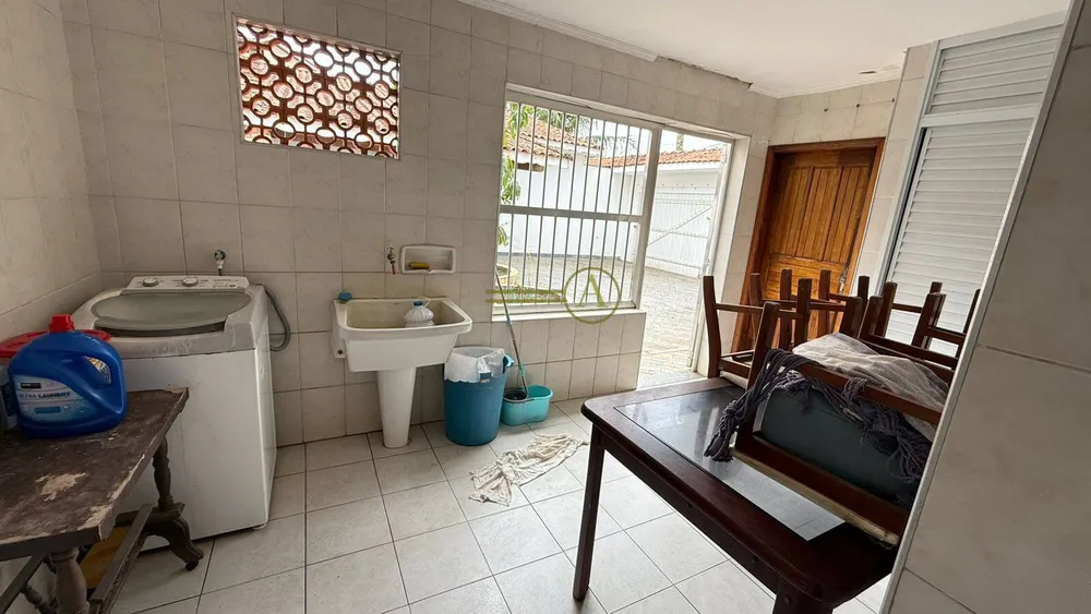 Casa, 5 quartos, 356 m² - Foto 2