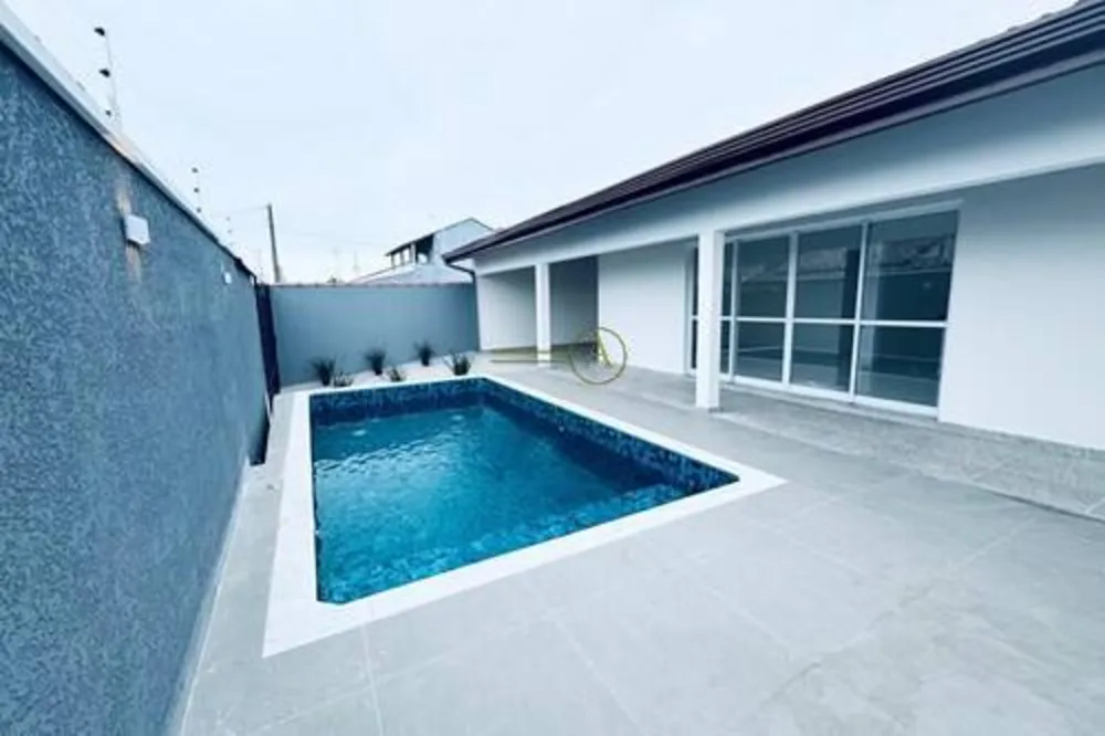 Casa, 4 quartos, 185 m² - Foto 1