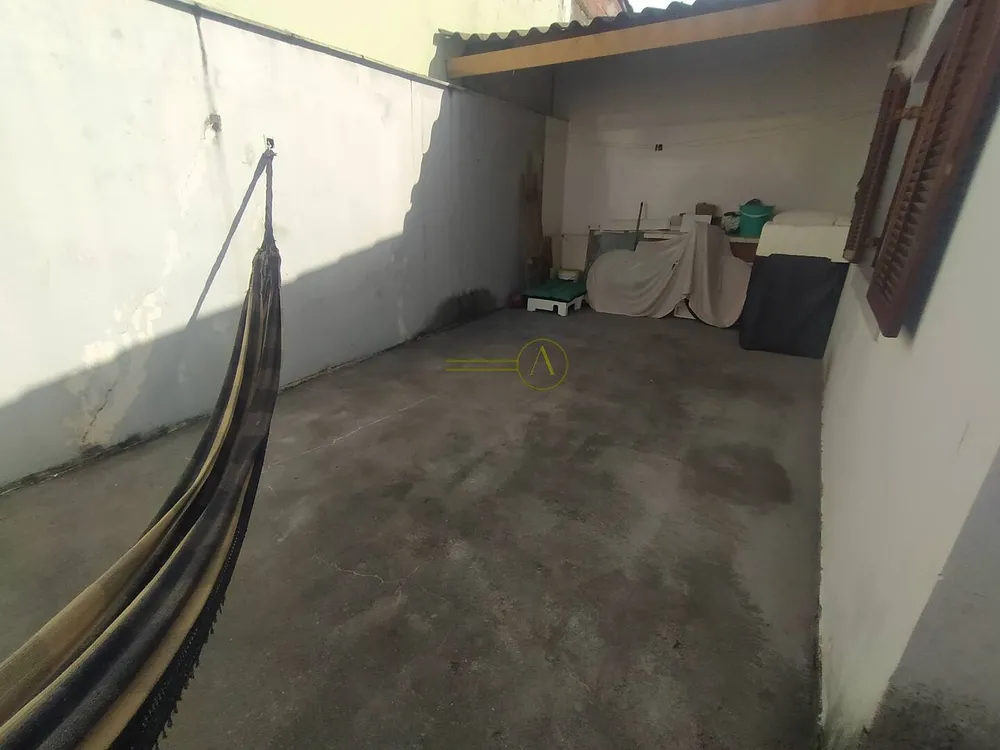 Casa, 2 quartos, 82 m² - Foto 1