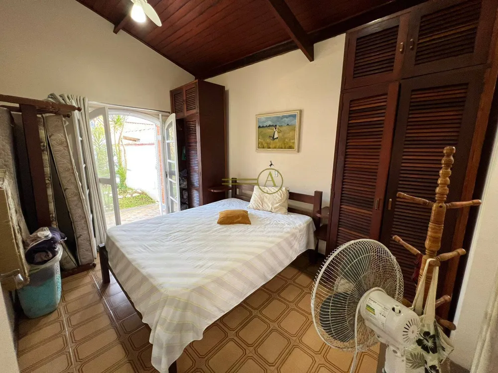 Casa, 5 quartos, 230 m² - Foto 9