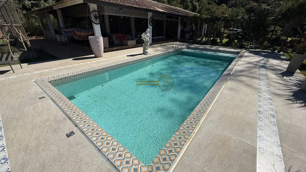 Casa, 3 quartos, 900 m² - Foto 1