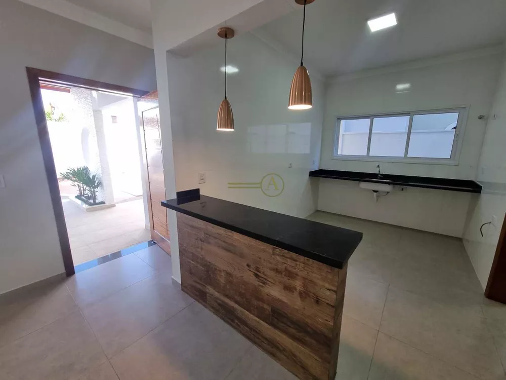 Casa à venda com 3 quartos, 141m² - Foto 7