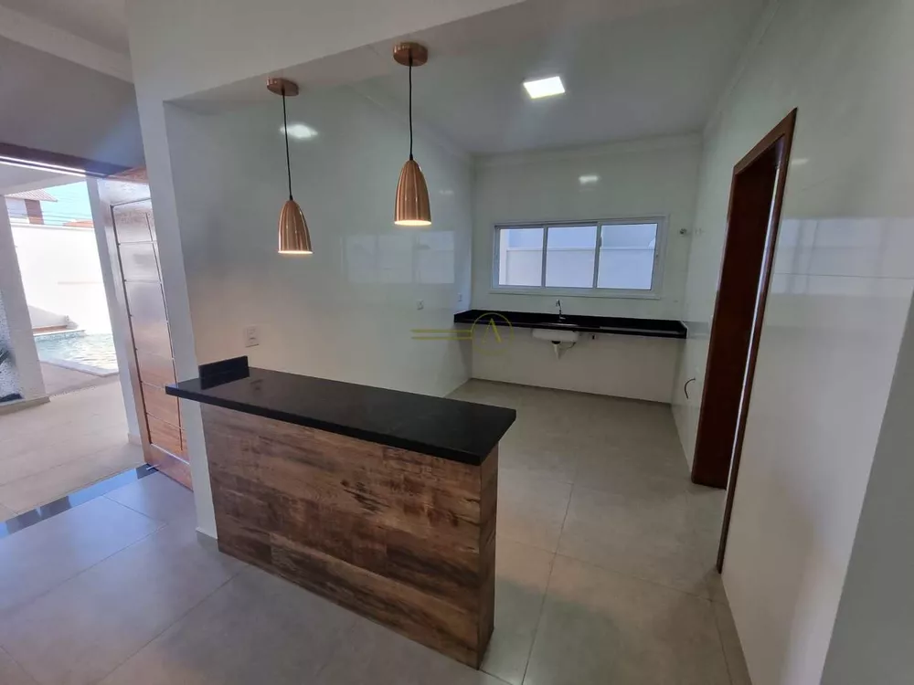 Casa à venda com 3 quartos, 141m² - Foto 6