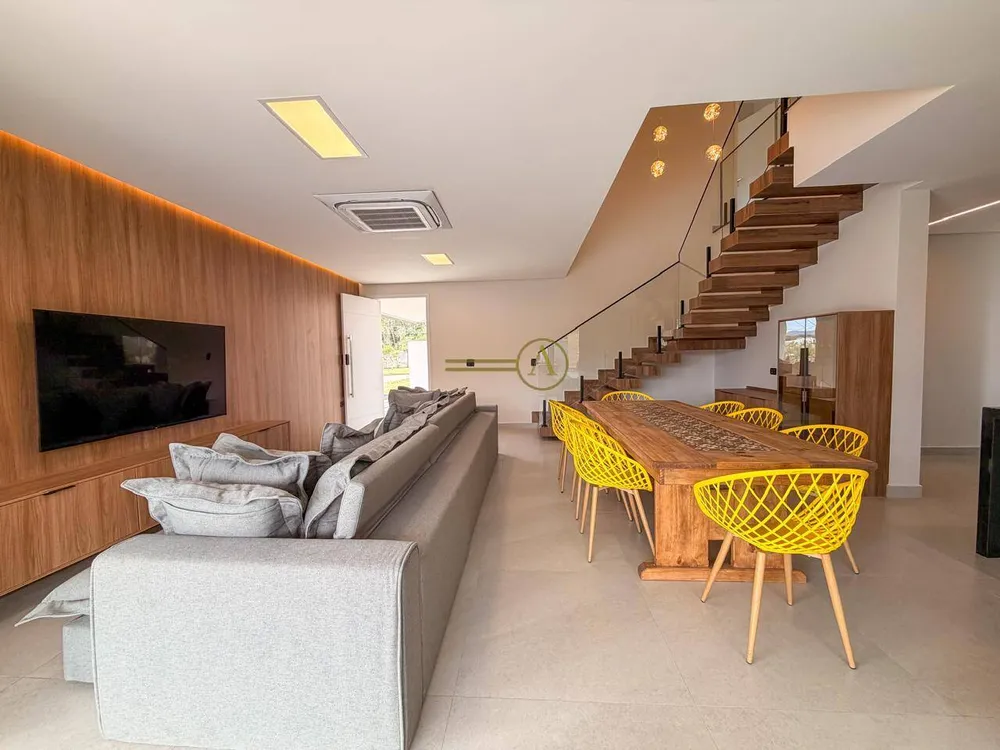 Casa de Condomínio, 6 quartos - Foto 1