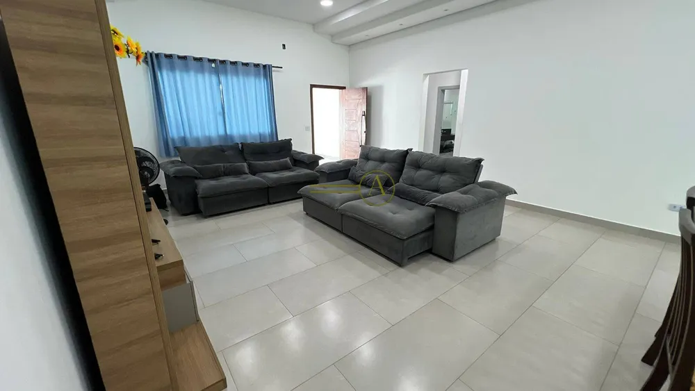 Casa, 3 quartos, 200 m² - Foto 4