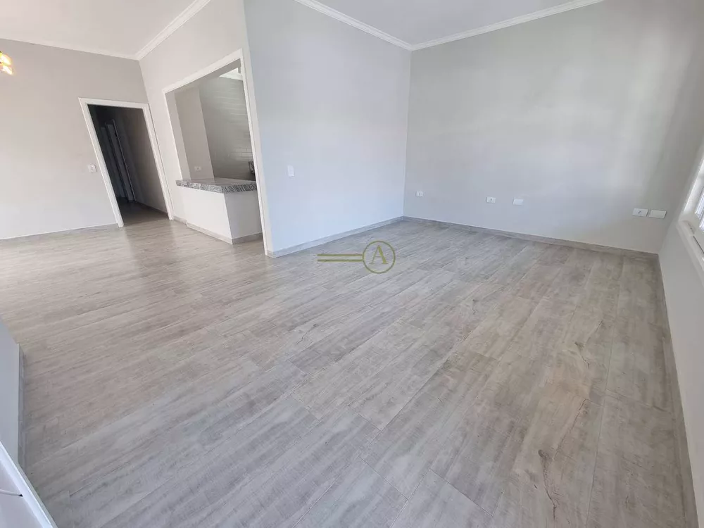 Casa à venda com 3 quartos, 140m² - Foto 9