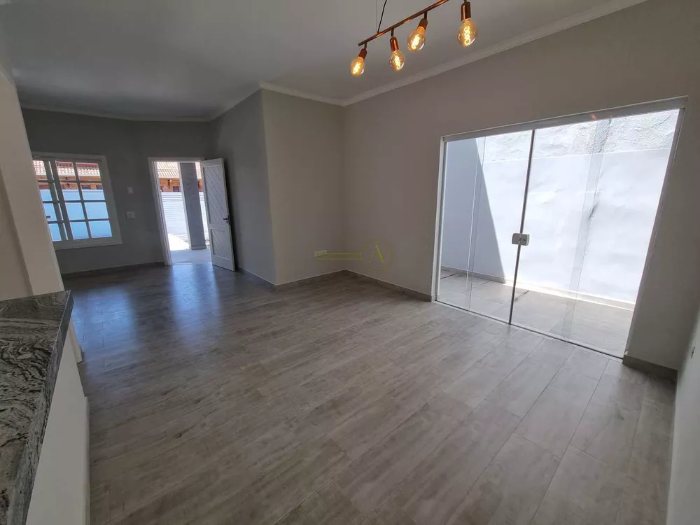 Casa à venda com 3 quartos, 140m² - Foto 15