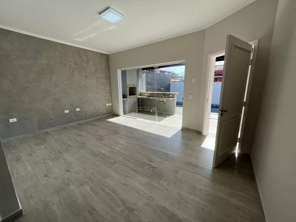 Casa à venda com 3 quartos, 140m² - Foto 8