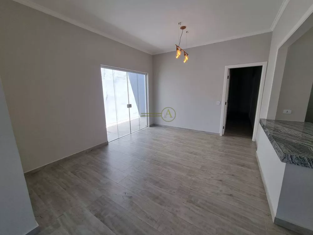 Casa à venda com 3 quartos, 140m² - Foto 14