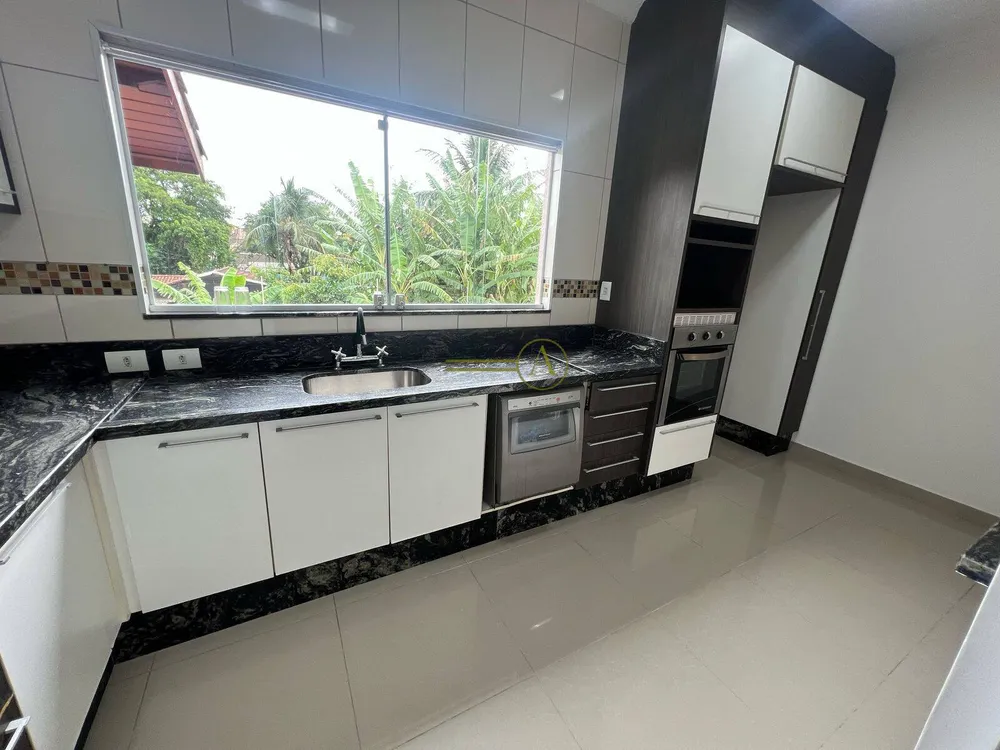 Sobrado, 6 quartos, 448 m² - Foto 2