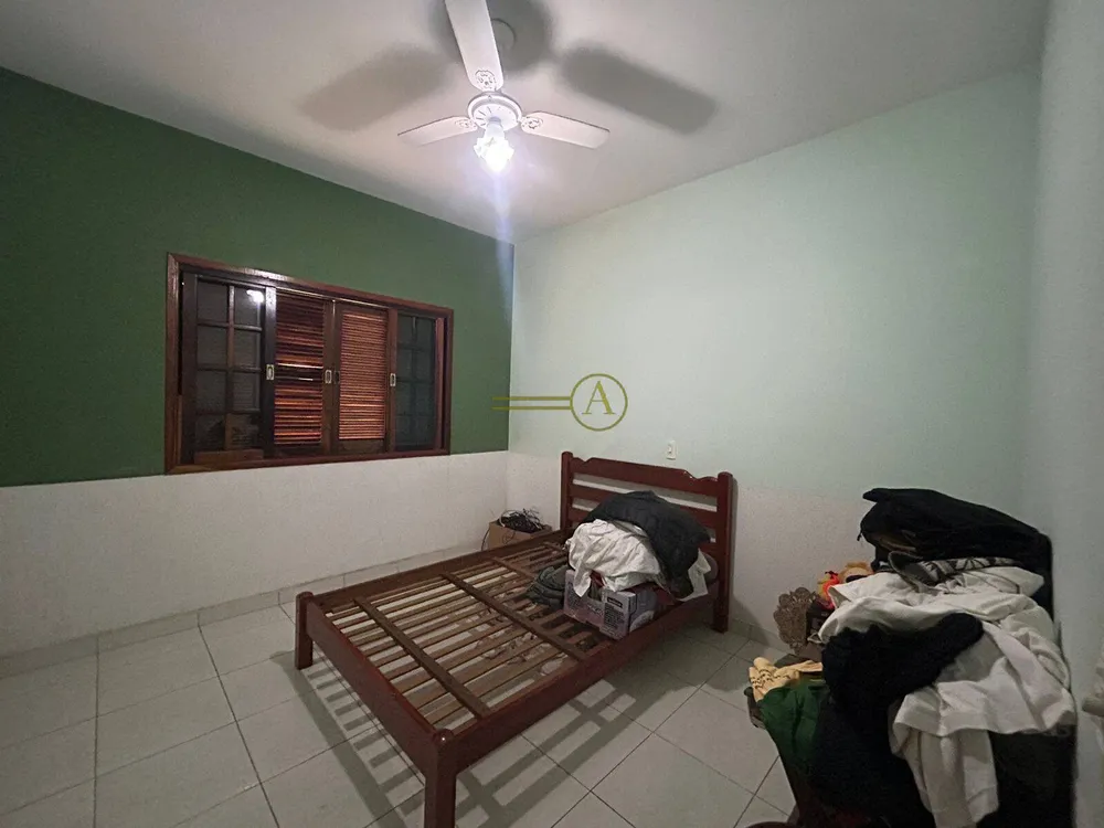 Casa, 4 quartos, 280 m² - Foto 1