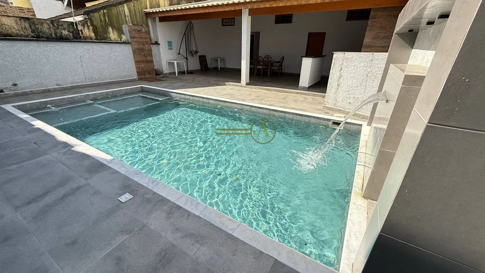 Casa, 4 quartos, 225 m² - Foto 13