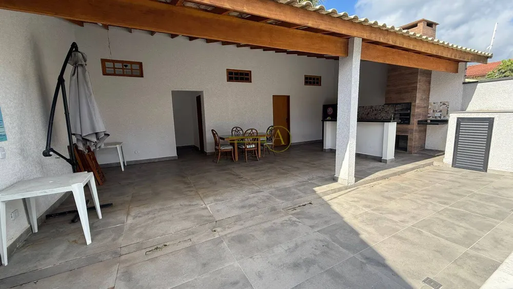 Casa, 4 quartos, 225 m² - Foto 11