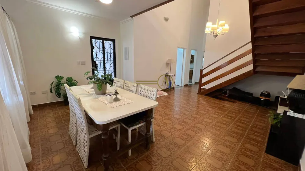 Sobrado, 5 quartos, 181 m² - Foto 3