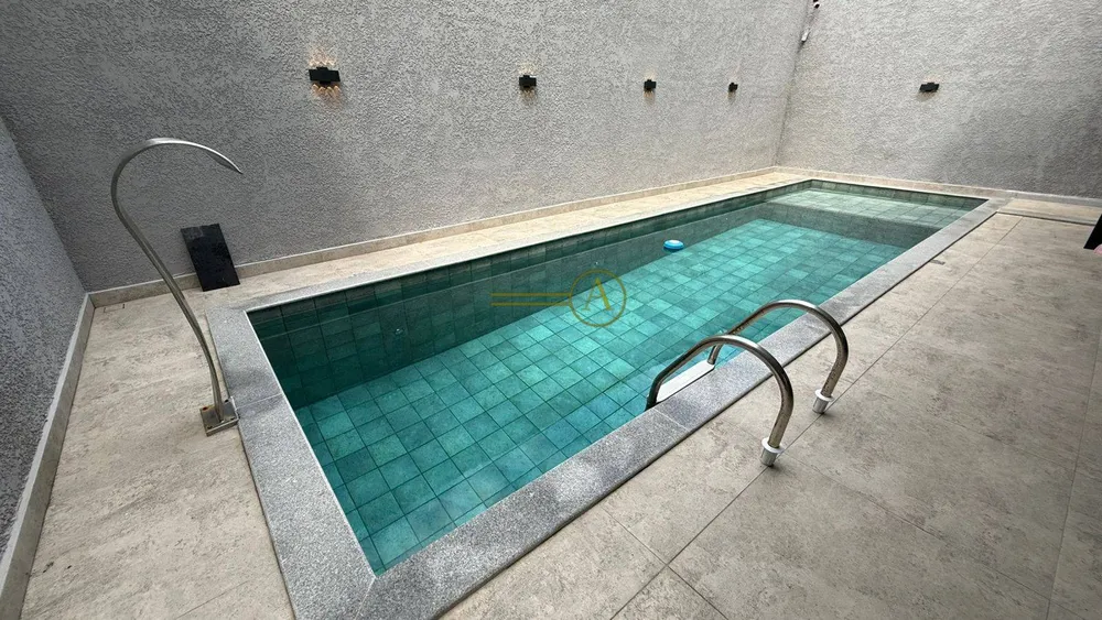 Casa, 3 quartos, 179 m² - Foto 1