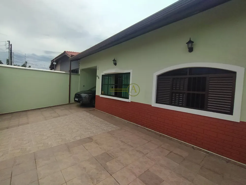 Casa, 3 quartos, 135 m² - Foto 2