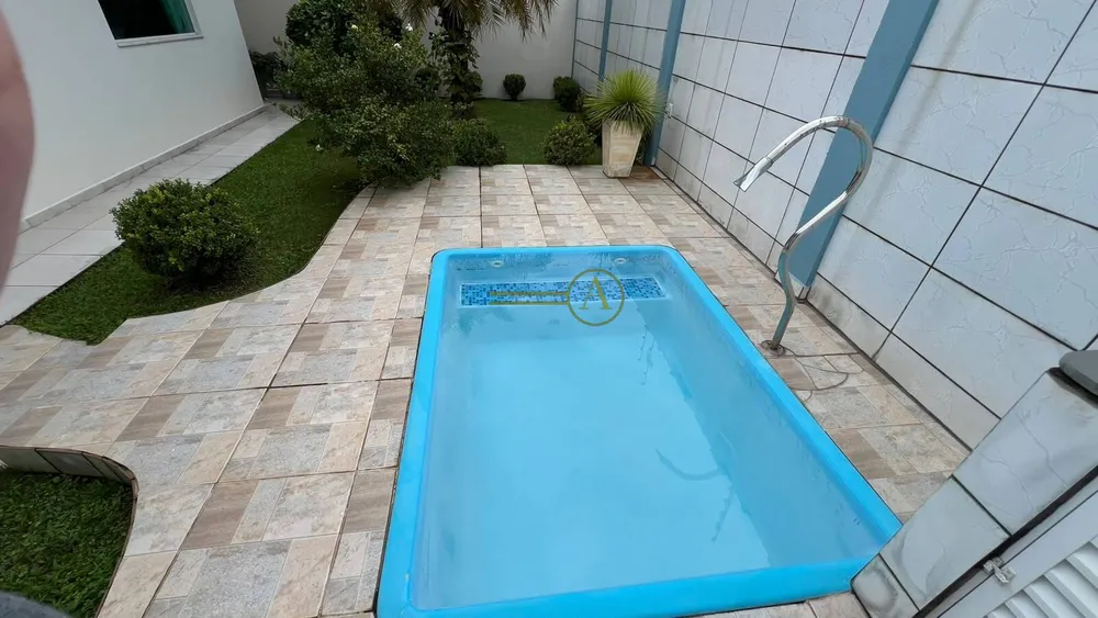 Casa, 3 quartos, 126 m² - Foto 2