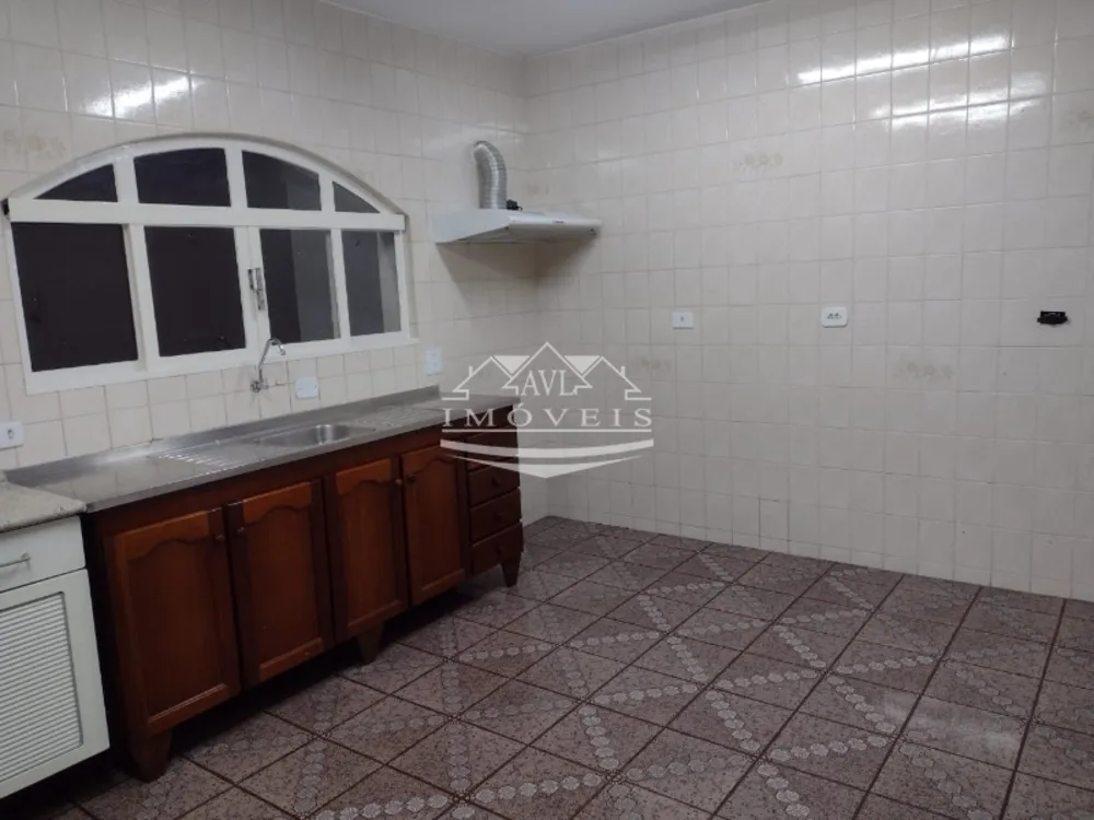 Casa, 3 quartos, 229 m² - Foto 4