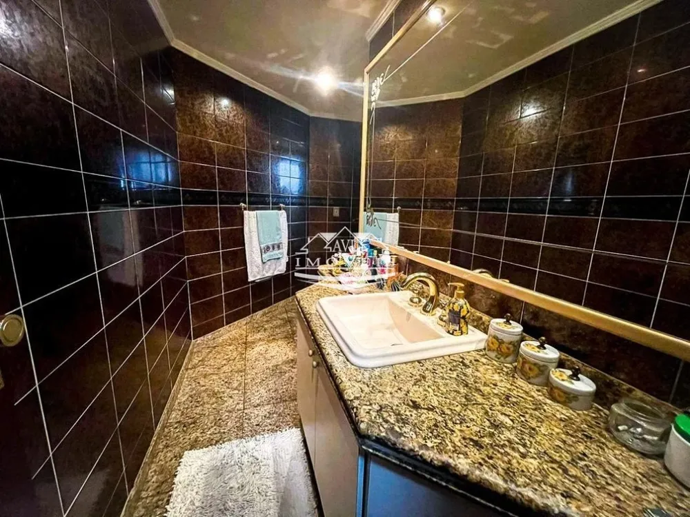 Apartamento, 3 quartos, 175 m² - Foto 2